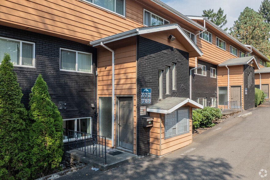 Entrance - Alpine by Trion Living