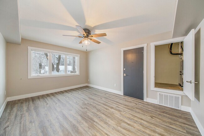 Building Photo - 174 S Fremont St NE