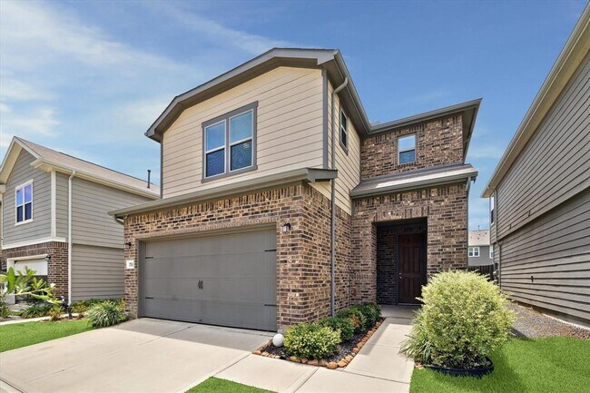 Primary Photo - 17303 Rock Willow Ln