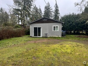 Building Photo - Cozy Island Cabin