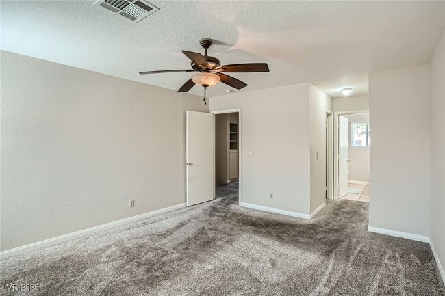 Building Photo - 7705 Wolf Creek Rd