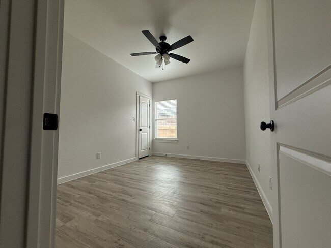 Building Photo - 3608 Canvasback Road