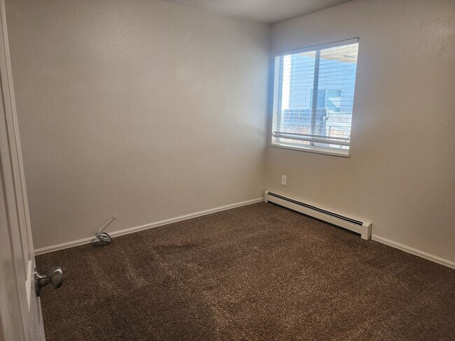 Building Photo - Cute 3 Bed 1 Bath home in Orchard Mesa