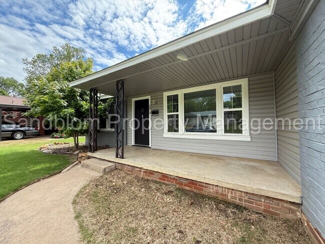 Building Photo - FOR LEASE | Tulsa | $1300 Rent | 3 Bed, 1 ...