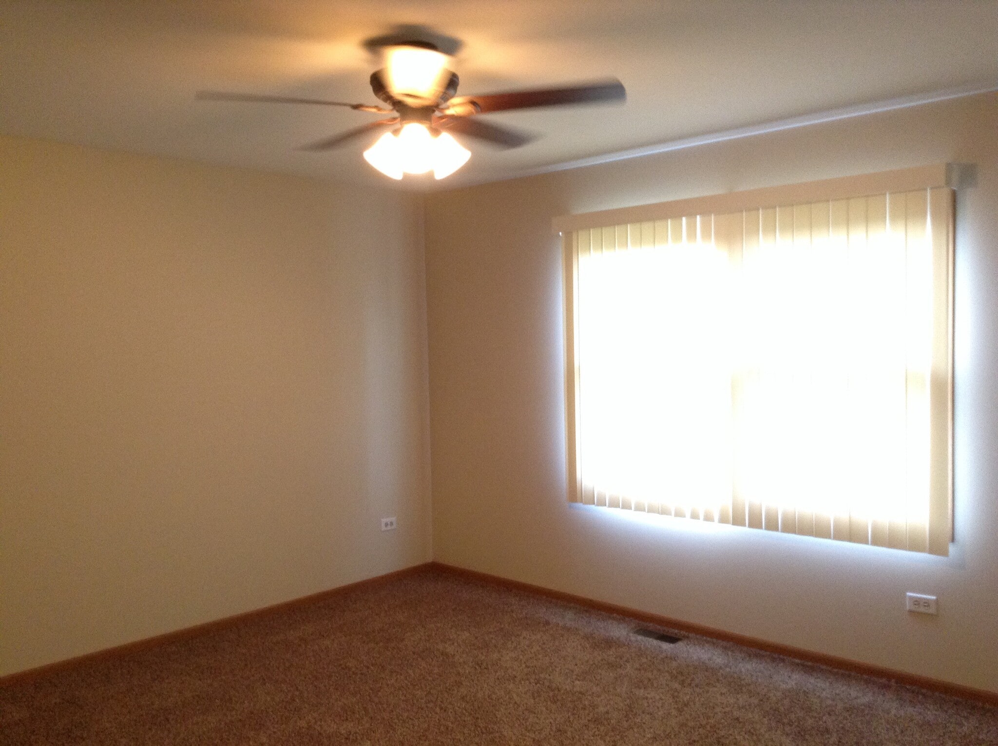 Building Photo - 6511 Benich Ln