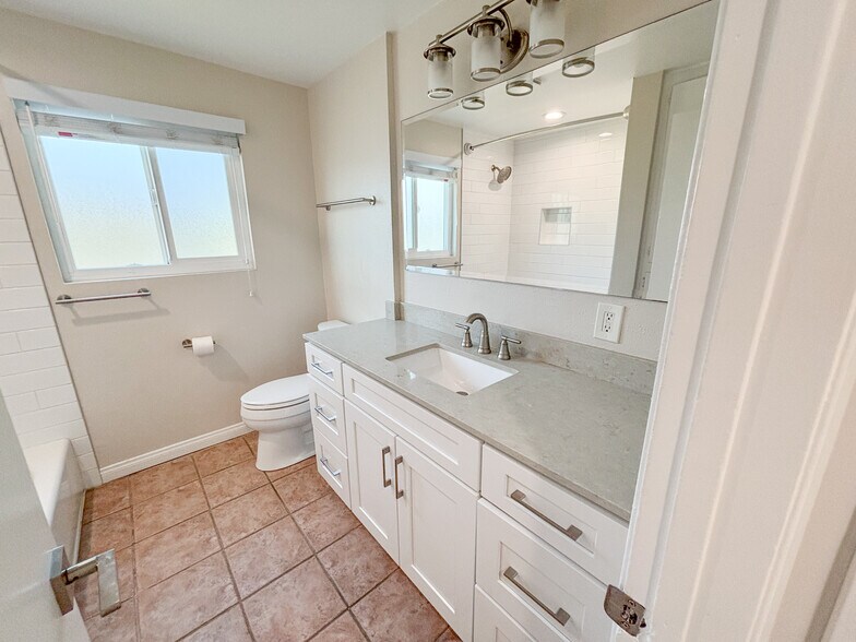 Building Photo - 31632 Coast Hwy