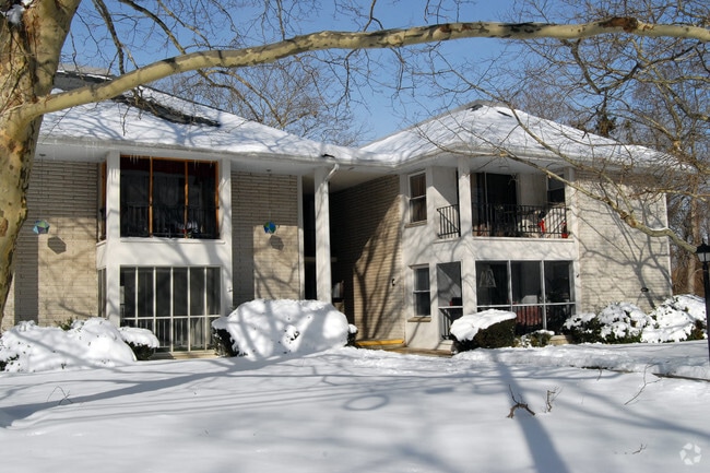 Building Photo - Barbara Lynn At Sea Girt