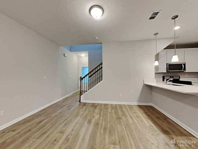 Building Photo - 298 Charlie Way