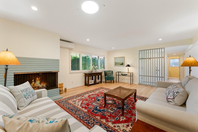 Building Photo - 4126 Foothill Rd