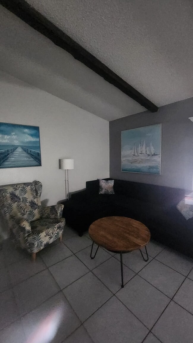 Building Photo - 2905 Autumnwood Trail