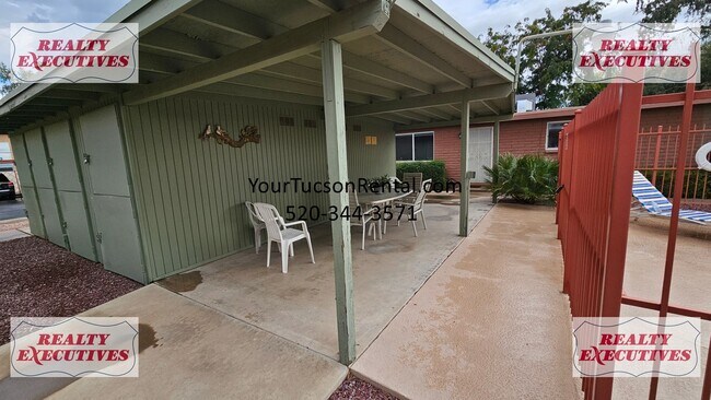 Building Photo - Country Club & Fort Lowell area - 2 Beds 1 bath with AC