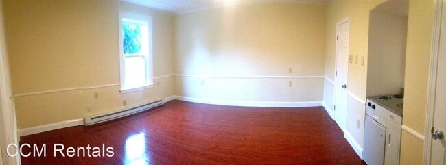 Building Photo - 14 Amory St