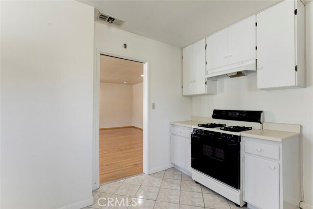 Building Photo - 1209 E Lexington Dr