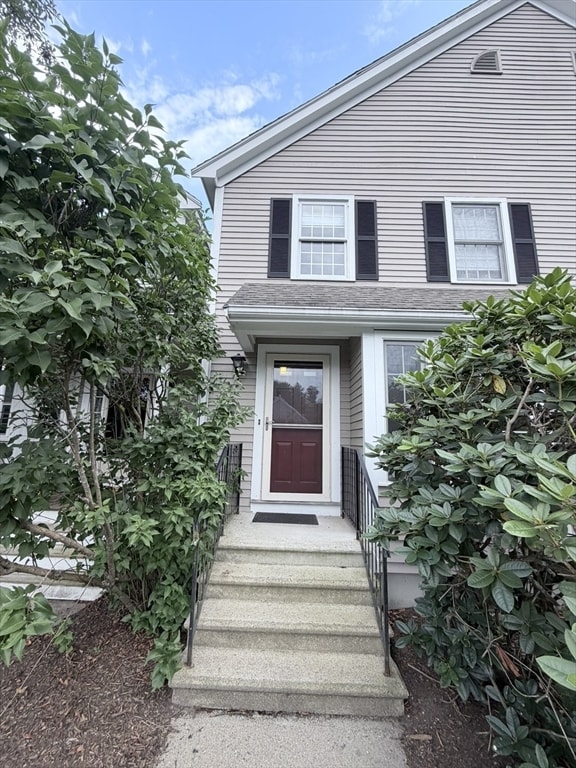 Building Photo - 131 Bellwood Cir