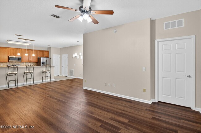 Building Photo - 11251 Campfield Dr