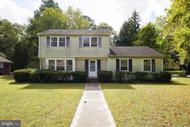 Building Photo - 510 Elberta Ave