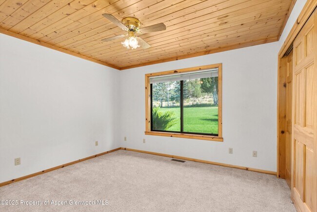 Building Photo - 17 Dakota Ct