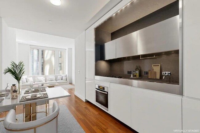Building Photo - 2 bedroom in New York NY 10005