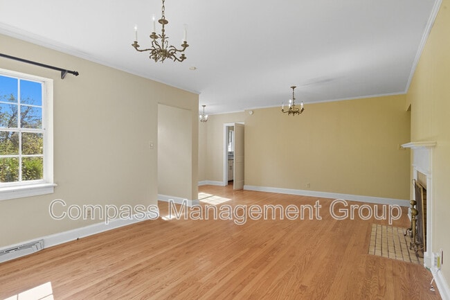 Building Photo - 139 Druid Dr