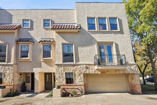 Building Photo - 5804 Hudson St