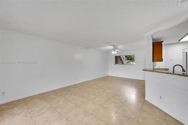 Building Photo - 3453 NW 44th St