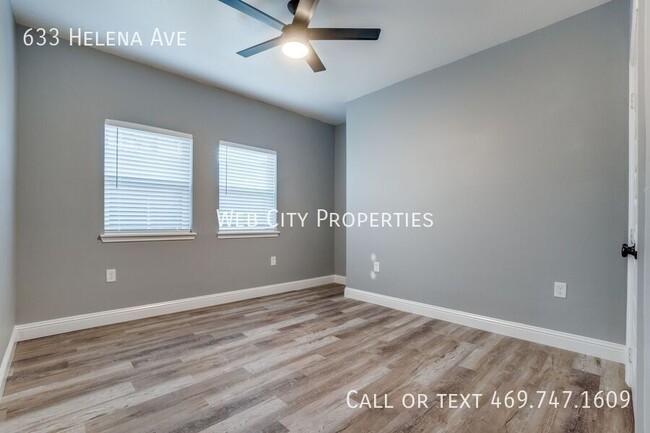 Building Photo - 633 Helena Ave