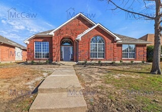 Building Photo - 2314 Stillwater Dr