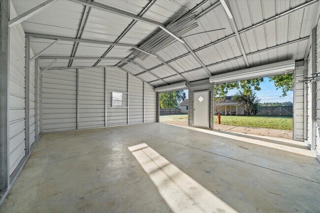 Building Photo - 9496 Holly Grove Rd