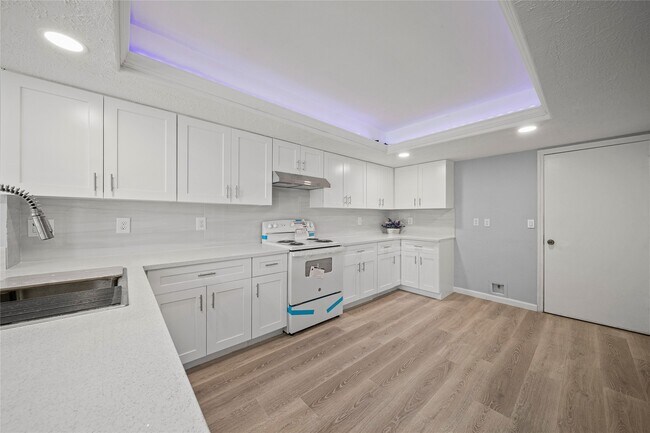 Building Photo - 9418 Westacre Pl
