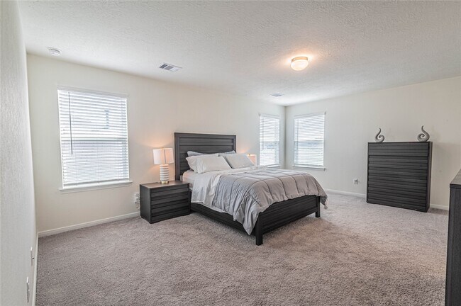 Building Photo - 5015 Gazelle Leap Ln