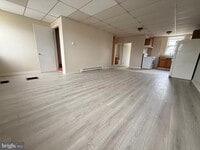 Building Photo - 5307 York Rd
