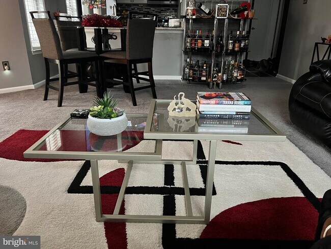 Building Photo - 809 Willings Way