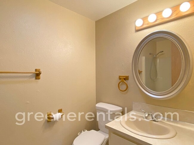 Building Photo - Coming Soon! 3BR 1.75BA Rambler in Olympia...