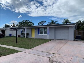 Building Photo - 2215 Pamela Dr