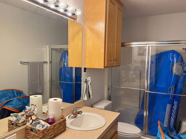 Building Photo - 5426 Ricci St