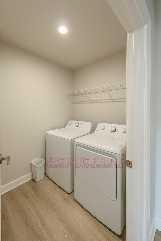 Building Photo - 340 Lograto Ln