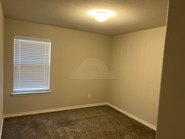 Building Photo - 7607 Melanite Dr