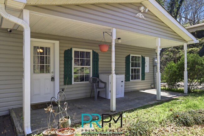 Building Photo - 101 Bagwell Dr