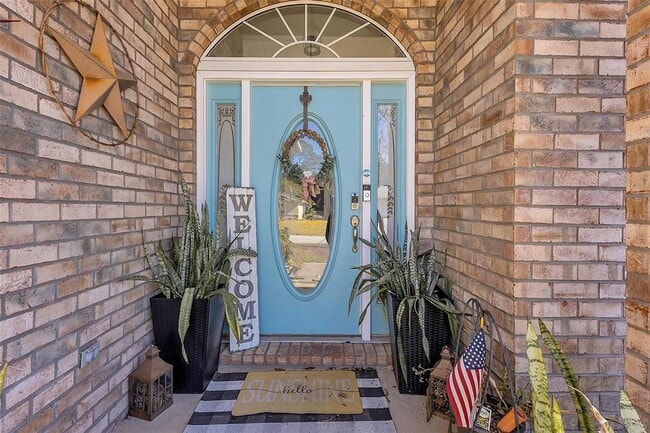 Building Photo - 37 Princeton Ln