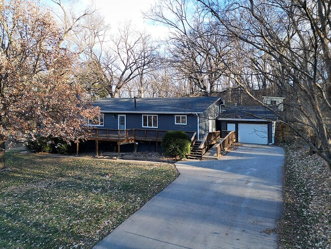 Building Photo - 4640 Washington Ave