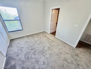 Building Photo - 8250 N Grand Canyon Dr