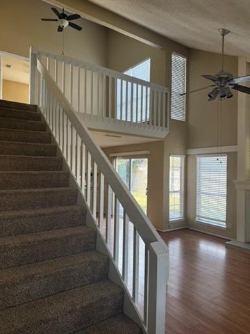 Building Photo - 3502 Sara Dr