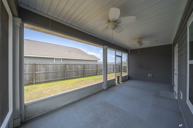 Building Photo - 309 Highbrook Rd