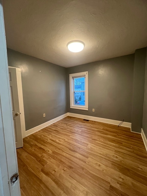 Building Photo - 10 Essex St