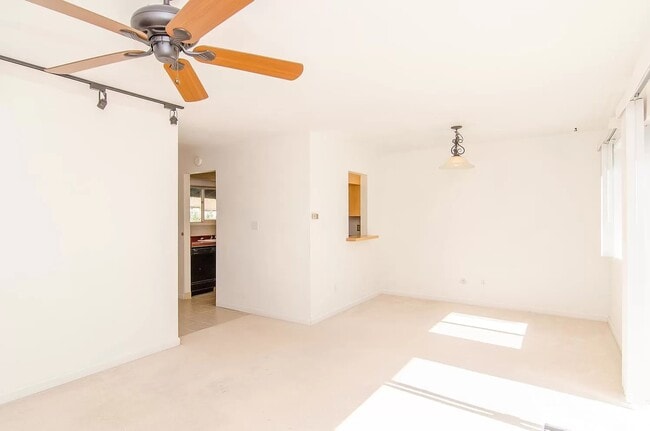 Building Photo - 1764 Clear Creek Dr