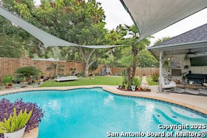 Building Photo - 1147 Camellia Ln