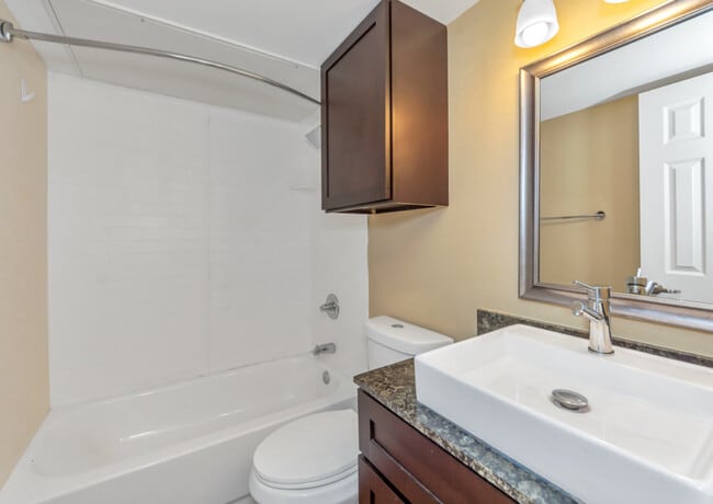 Building Photo - Ridgecrest Apartments
