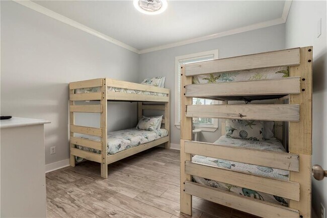 Building Photo - 1913 Cadillac Ave