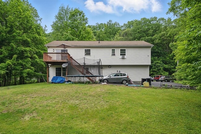 Building Photo - 2067 NY-211