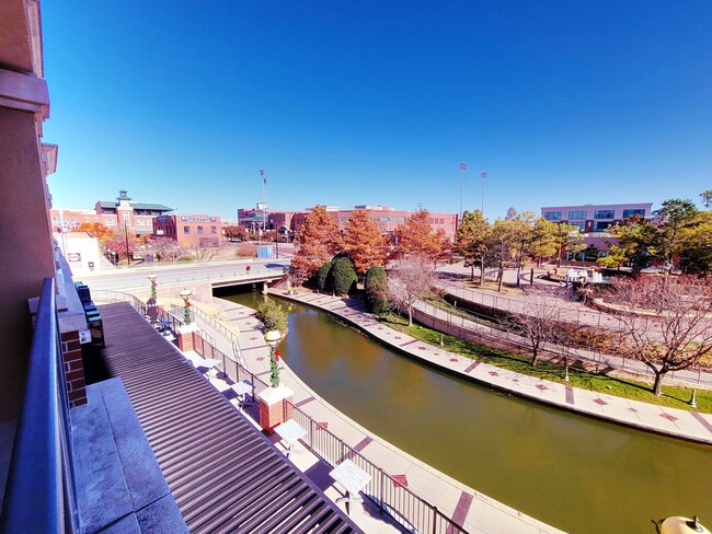 Building Photo - Condo on The Bricktown Canal